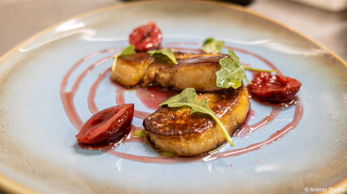 Foie gras poêlé, une entrée du Café du Raisin
